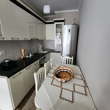 1-bedroom Unit In